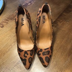 Mia leopard heels